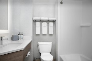 Room & Suite