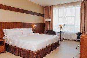 Room & Suite