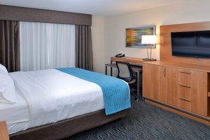 Room & Suite