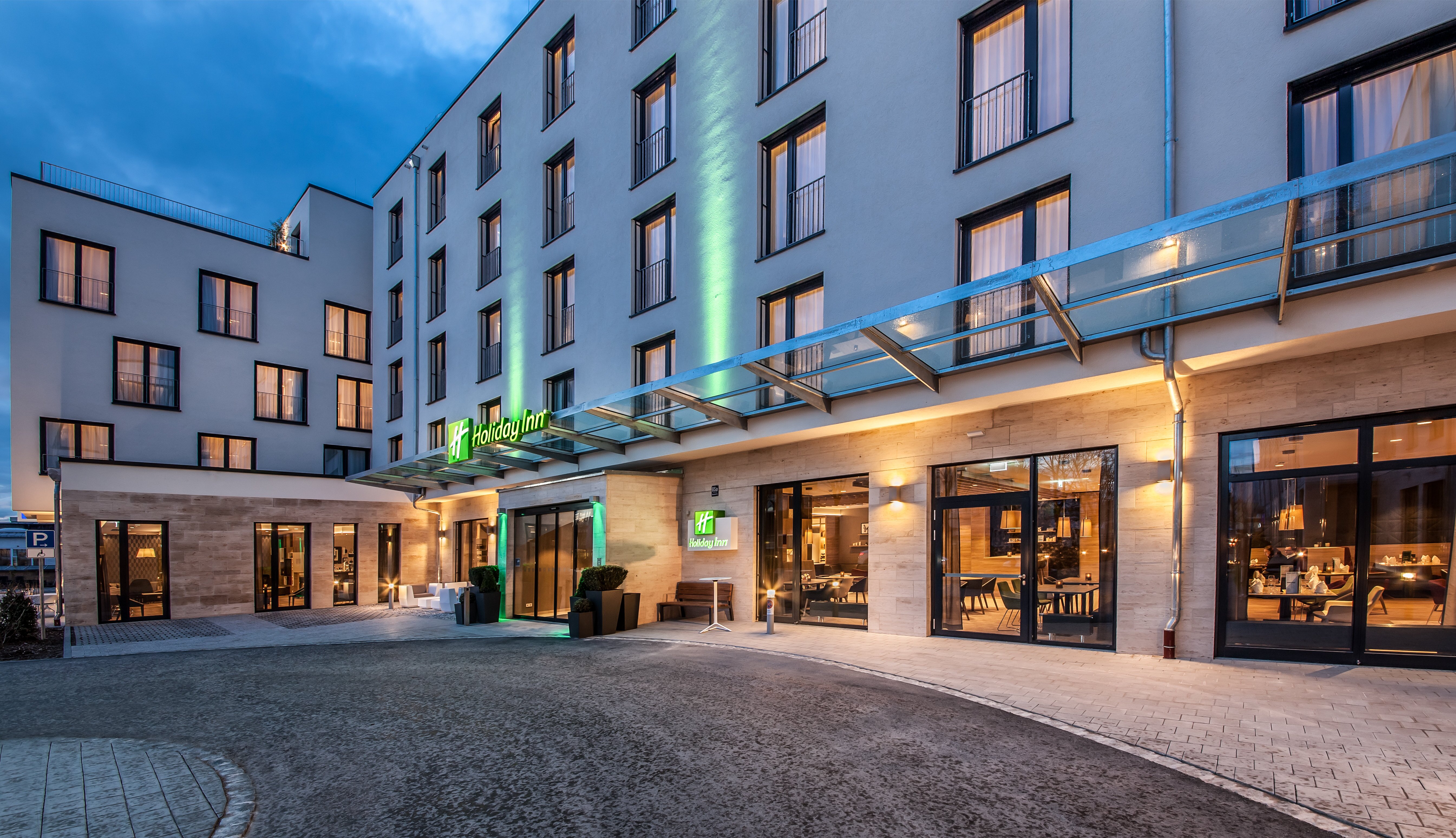 THE 5 BEST Munich Hotels With Shuttle 2024 (with Prices) - Tripadvisor