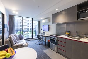 Room & Suite