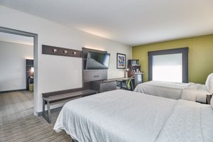 Room & Suite