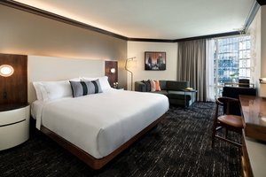 Room & Suite