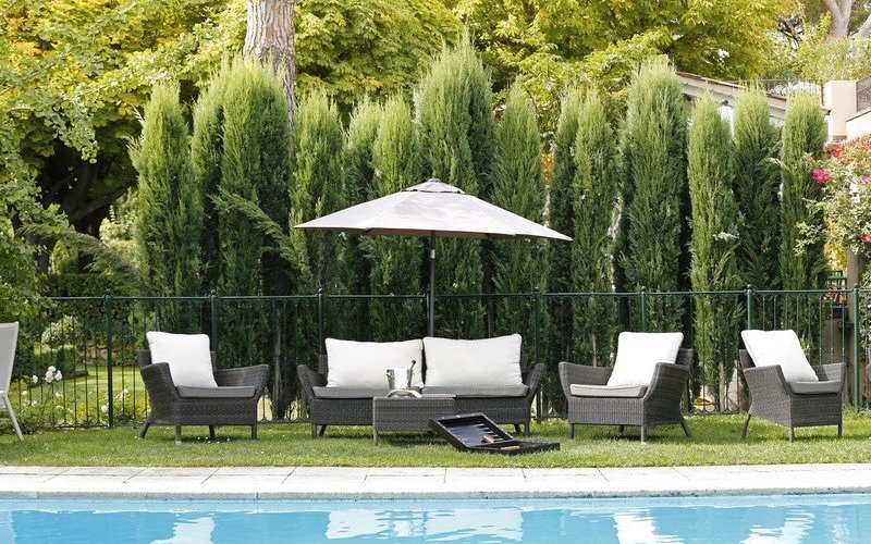 The Swimming Pool