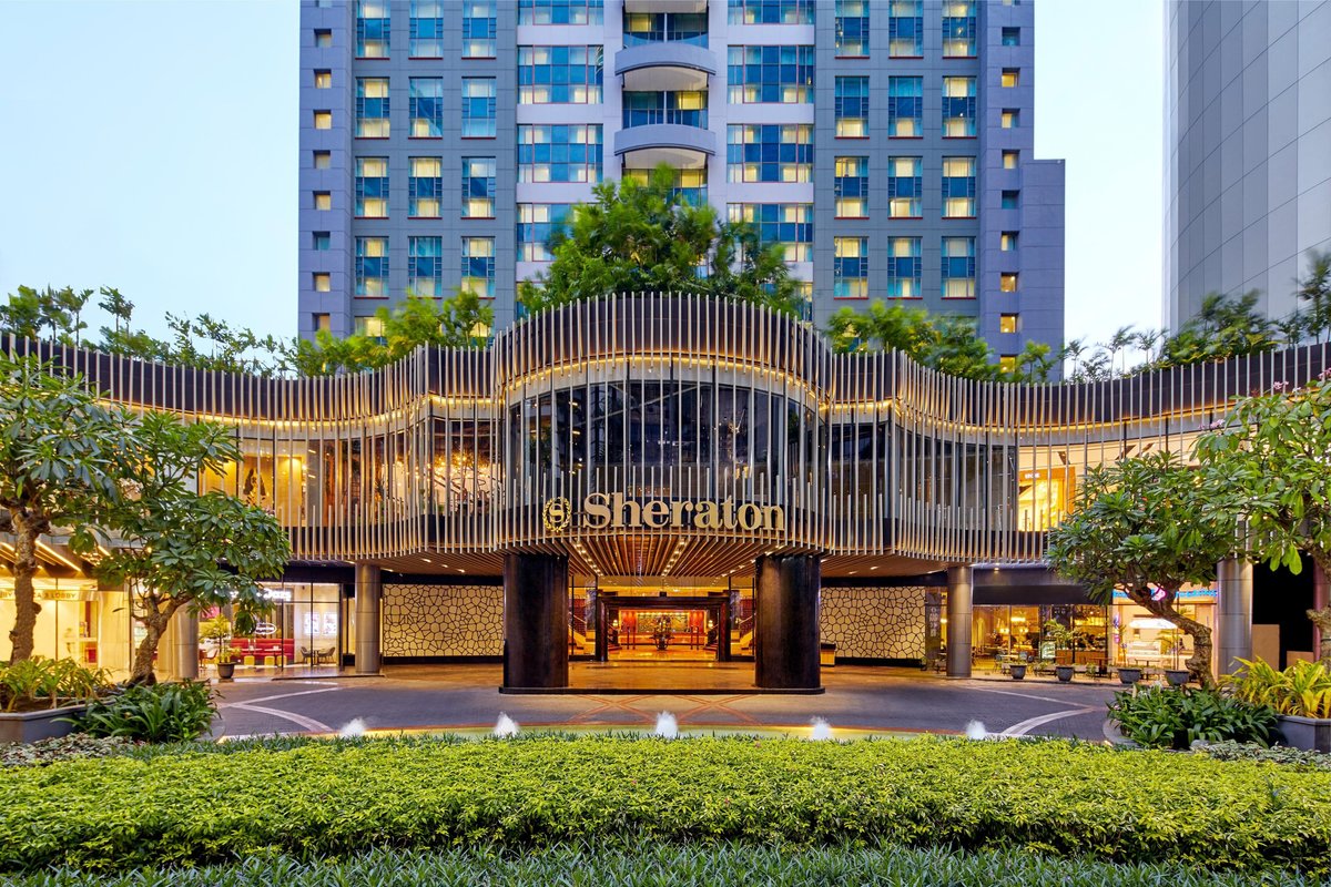 SHERATON SURABAYA HOTEL & TOWERS (Сурабая) - отзывы, фото и сравнение цен -  Tripadvisor