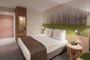 Room & Suite