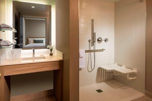 Room & Suite