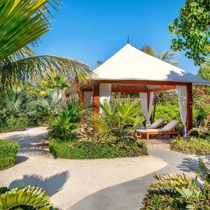 Al Naseem Tented Pool villa