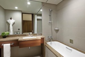 Room & Suite