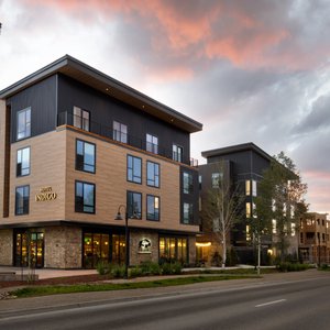 Hotel Exterior in Beautiful Silverthorne Colorado