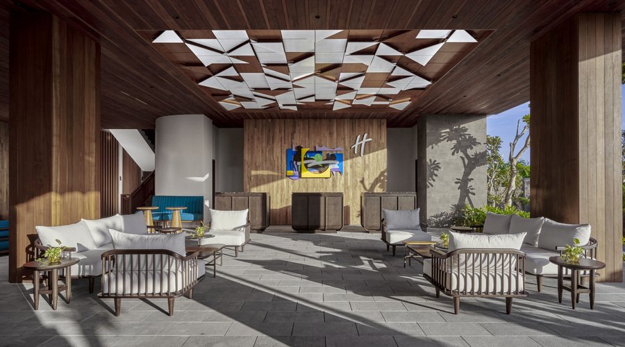 Holiday Inn Resort Bali Canggu Lobby
