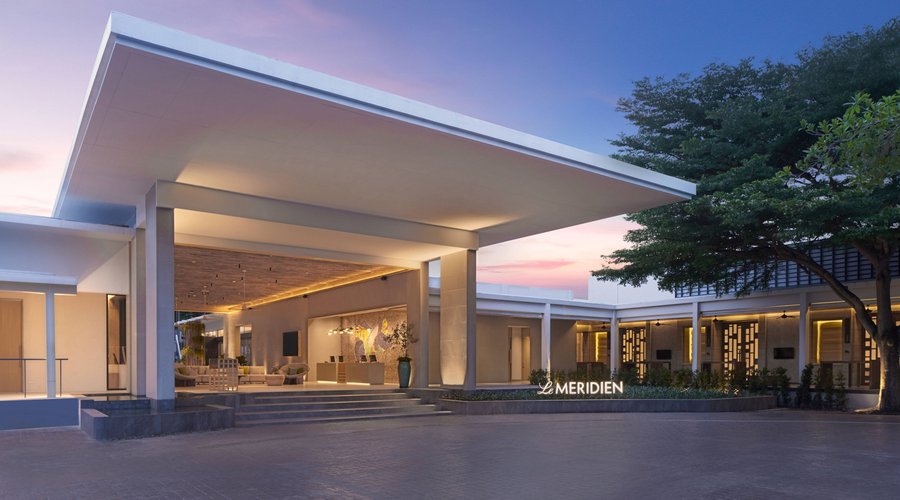 Night Time Arrival Bliss - Exterior