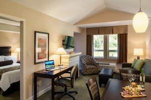 Room & Suite