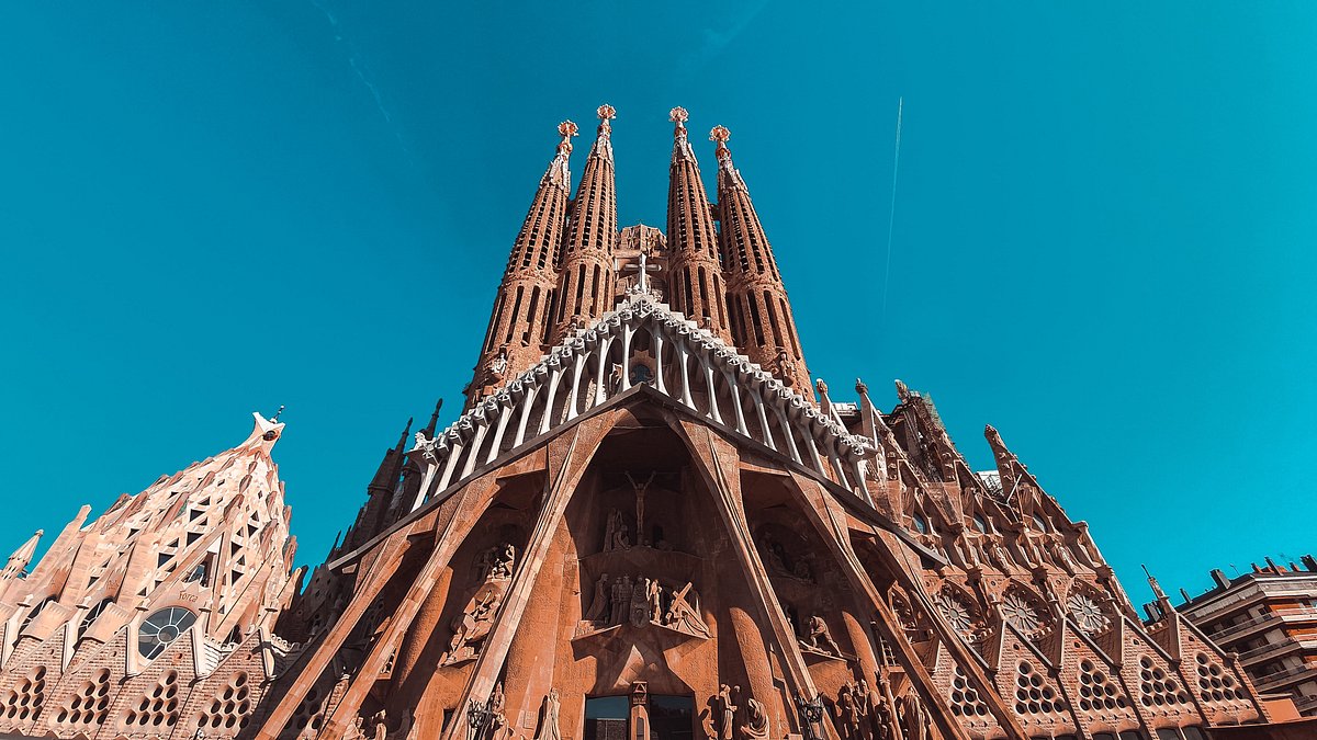 barcelona cruise and stay