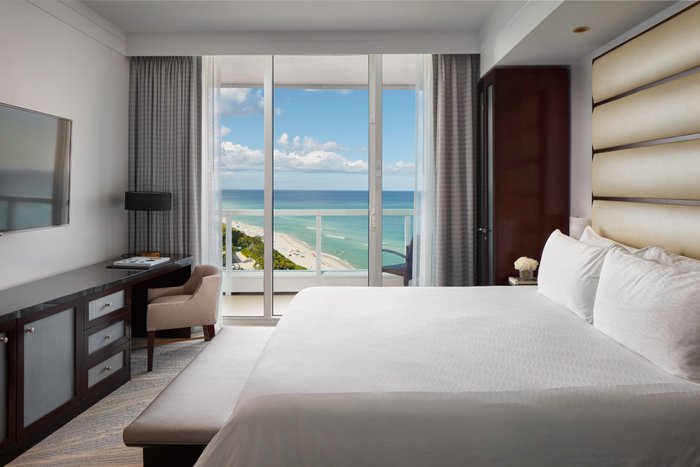 Fontainebleau Miami Beach Rooms: Pictures & Reviews - Tripadvisor