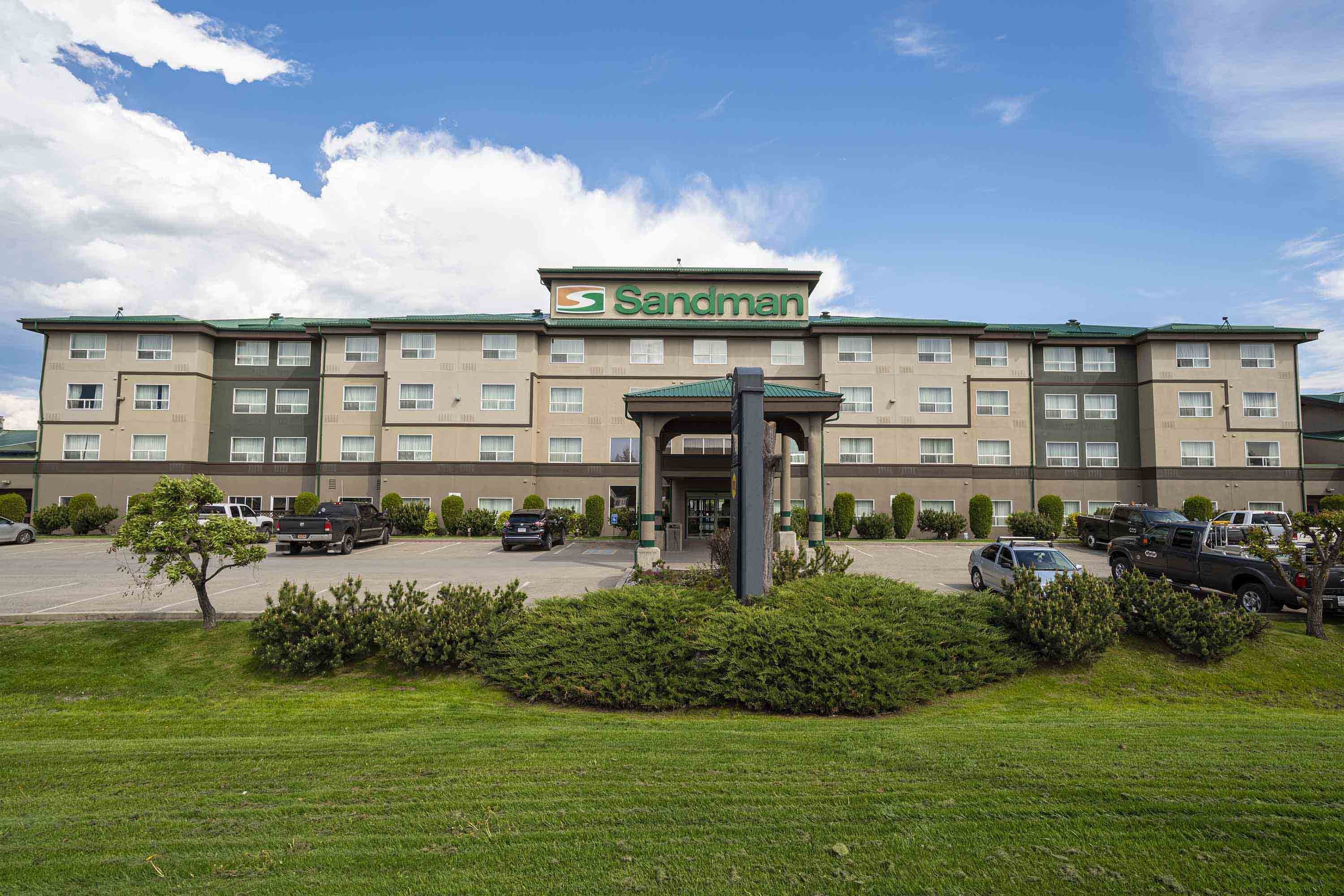 SANDMAN HOTEL QUESNEL Prices Reviews British Columbia