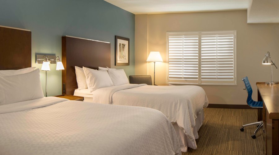 Queen/Queen Guest Room