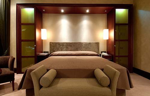 623701 Guest Room