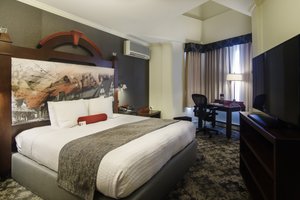 Room & Suite