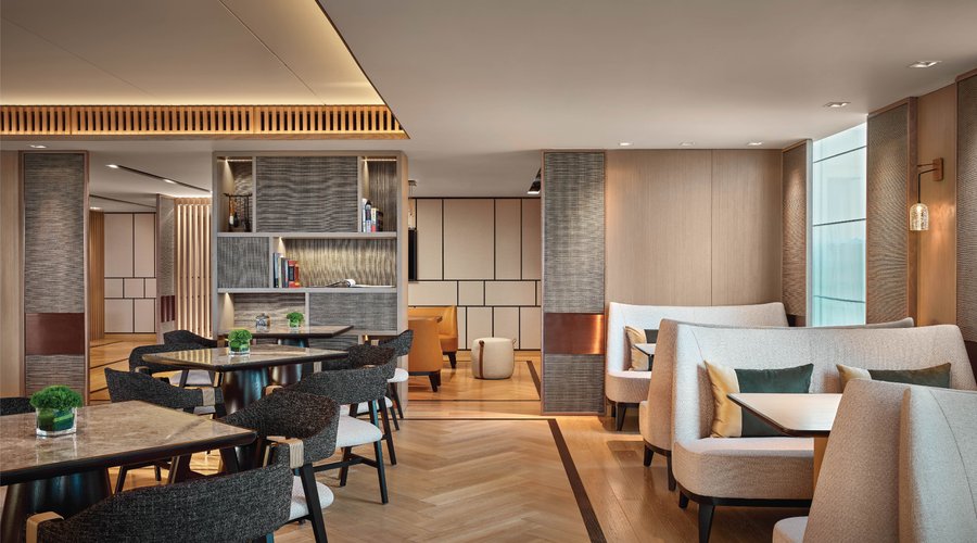 Club Lounge 3
