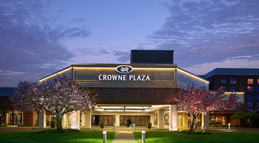 Welcome to the Crowne Plaza Providence-Warwick in RI!