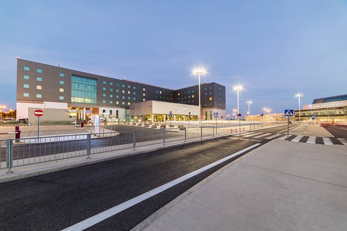 코트야드 바이 메리어트 바르샤바 에어포트 (Courtyard by Marriott Warsaw Airport) - 호텔 리뷰 ... 코트야드 바이 메리어트 바르샤바 에어포트 (Courtyard By Marriott Warsaw Airport) - 호텔 리뷰 ...