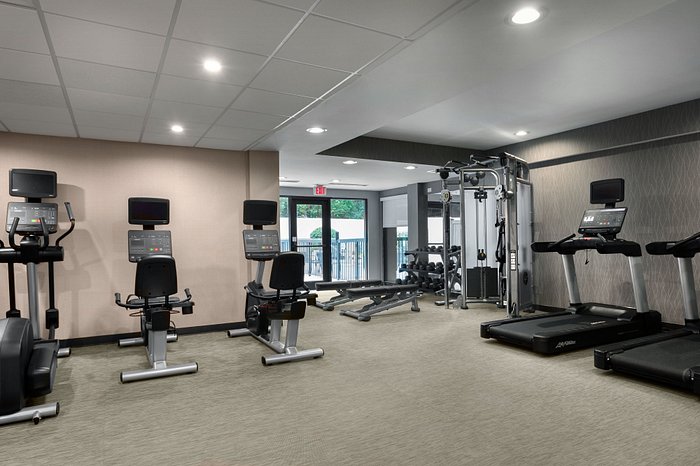 COURTYARD BY MARRIOTT WINSTON-SALEM HANES MALL - Updated 2024 Prices ...