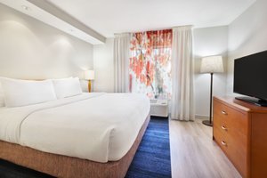 Room & Suite