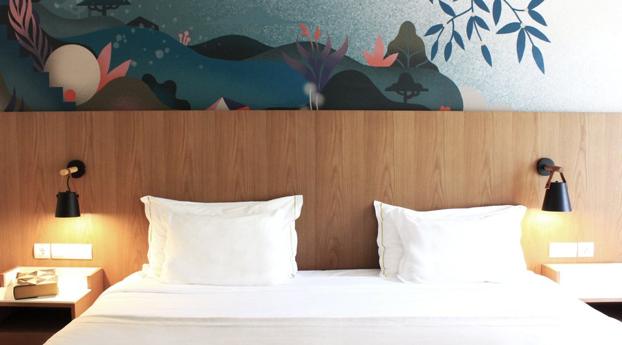 Guest room