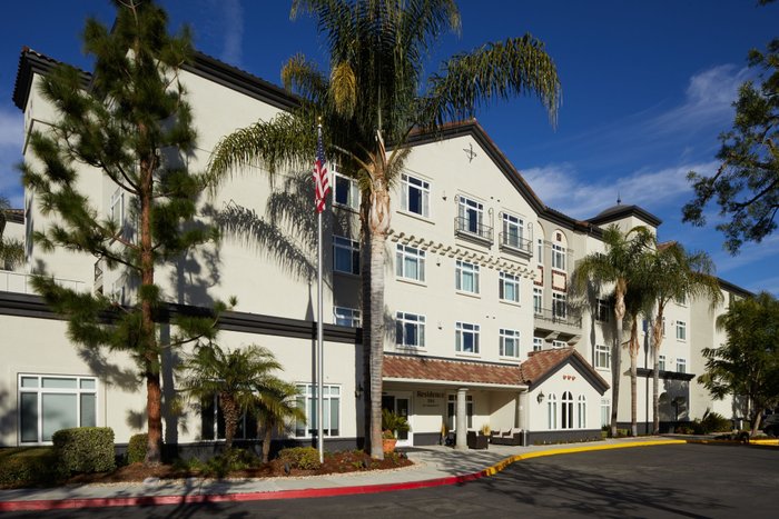 Residence Inn by Marriott Los Angeles Westlake Village Parking ...