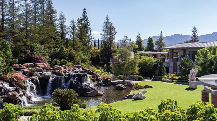 Waterfall Lawn