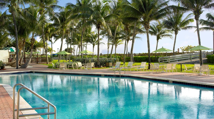 Welcome to Holiday Inn Miami Beach-Oceanfront -  On the Beach