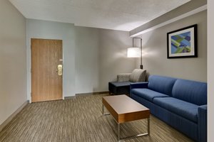 Room & Suite