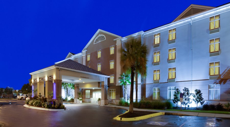 Enjoy historic Charleston, just 15 minutes from hotel.
