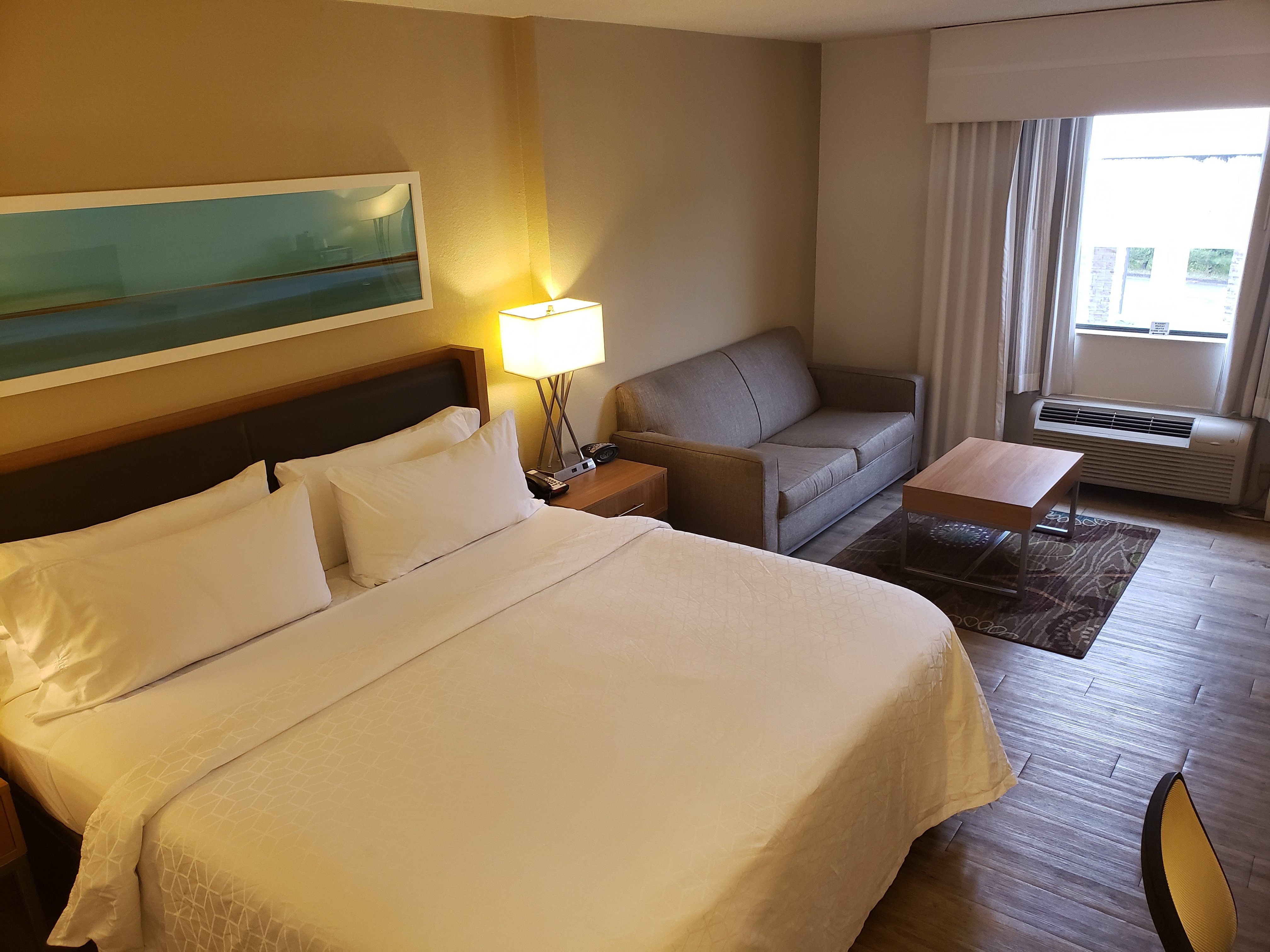 HOLIDAY INN EXPRESS PITTSBURGH NORTH HARMARVILLE AN IHG HOTEL 167   Sleep And Play In Our 