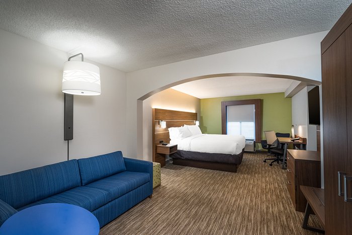 Holiday Inn Express And Suites Louisville East Updated 2024 Reviews Photos And Prices 1050