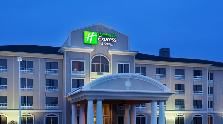 Welcome to the Holiday Inn Express, located off I90/I39
