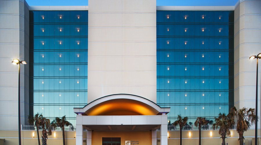 Welcome to Our Hotel in Virginia Beach.