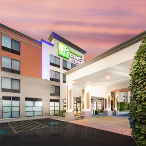 Welcome to the Holiday Inn Express Hotel & Suites Pasco/Tri-Cities
