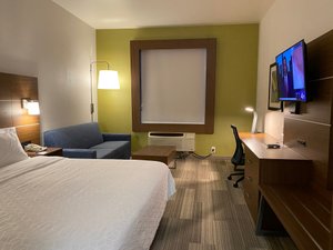 Room & Suite