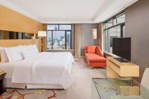 Room & Suite