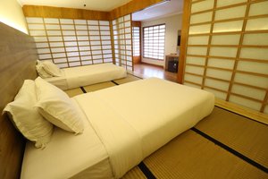 Kamar & Suite