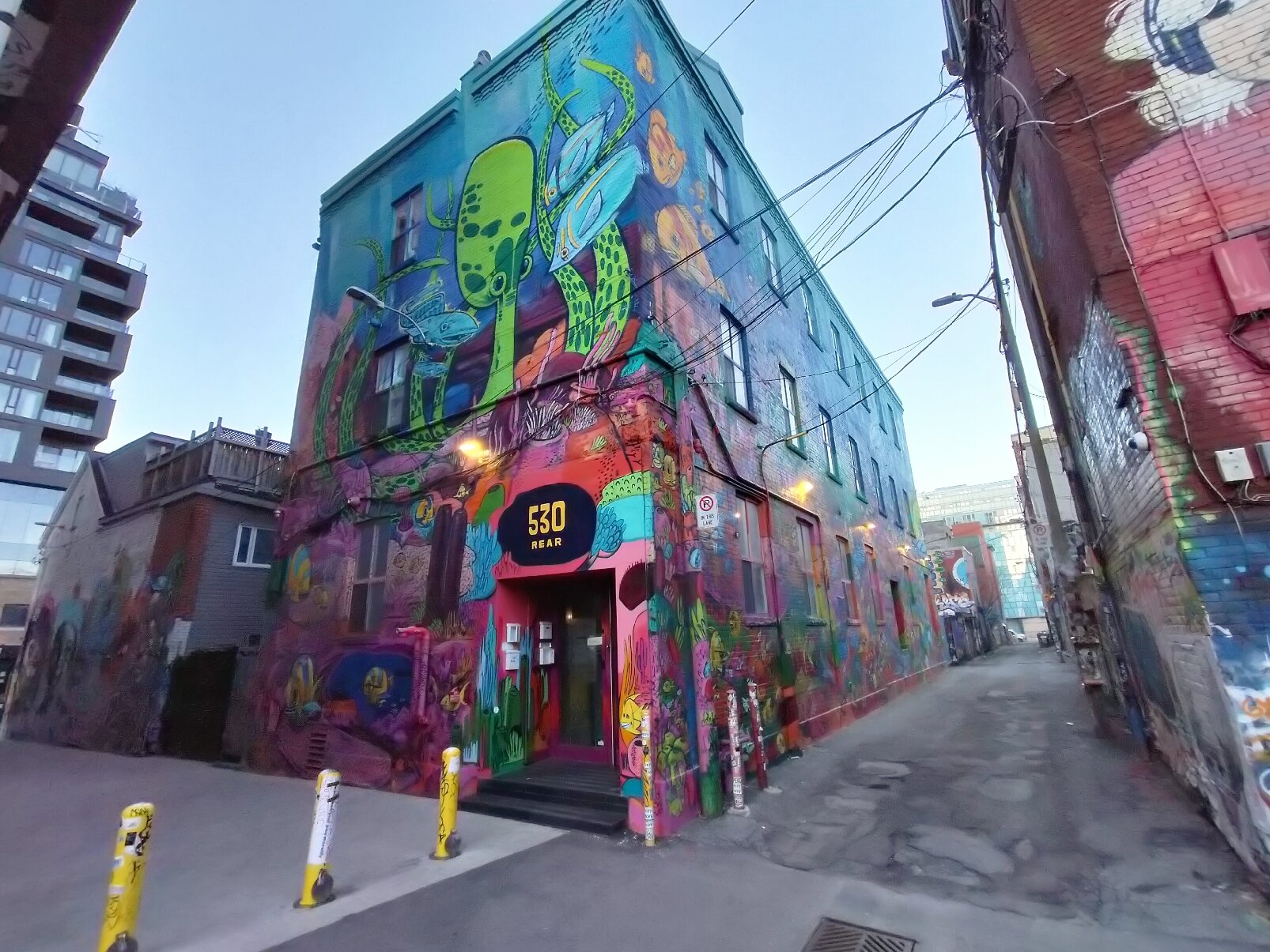 2025年 Graffiti Alley - 出発前に知っておくべきことすべて
