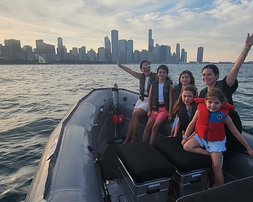 boat cruises in chicago illinois
