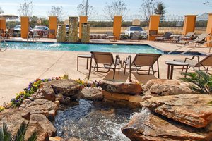 Pool & Beach
