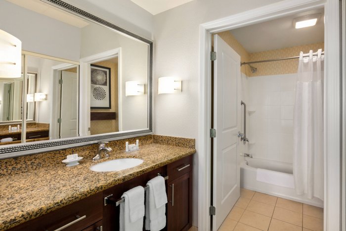 Residence Inn by Marriott Chattanooga Near Hamilton Place Rooms ...