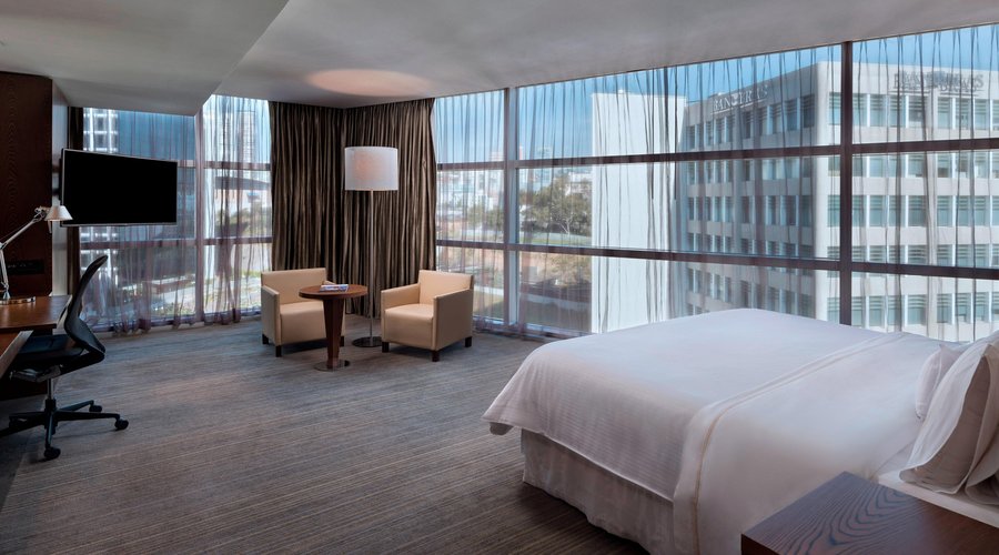 King Premium Suite City View