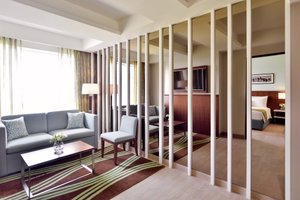 Room & Suite