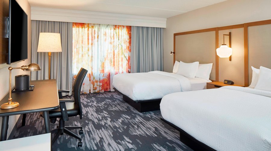 Queen/Queen Guest Room