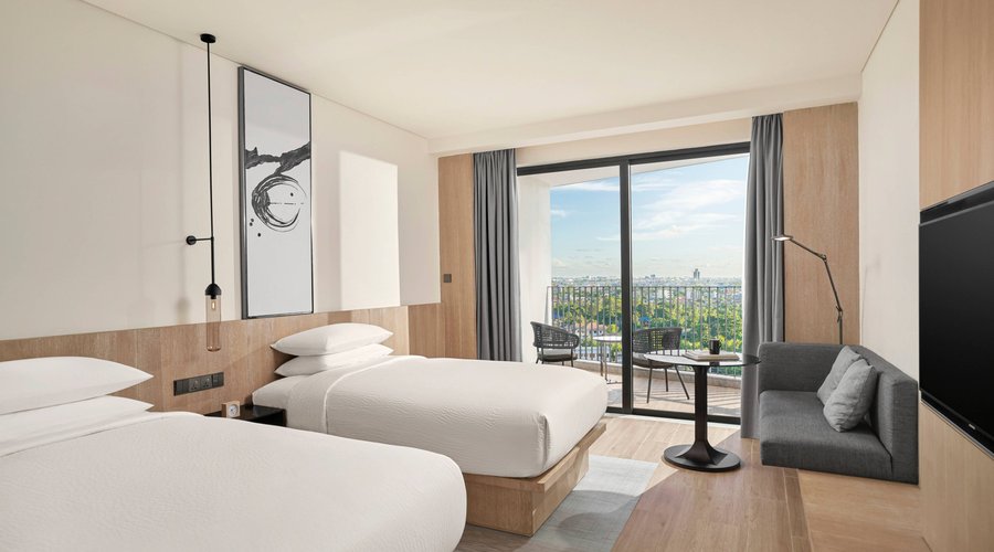 Two Twin Beds, Guest Room